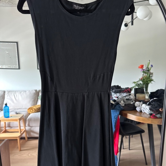 Topshop Black Skater mini Dress - Picture 2 of 3